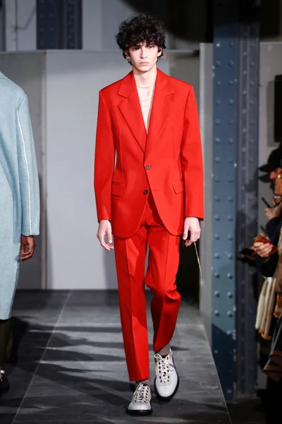 Look 6